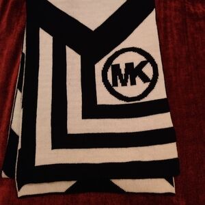 Michael Kor Scarf -Classical Designed